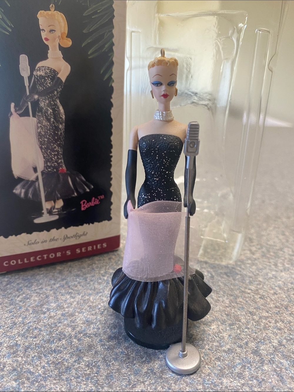 Hallmark 1995 Keepsake Ornament Solo in the Spotlight Barbie Collector’s Series